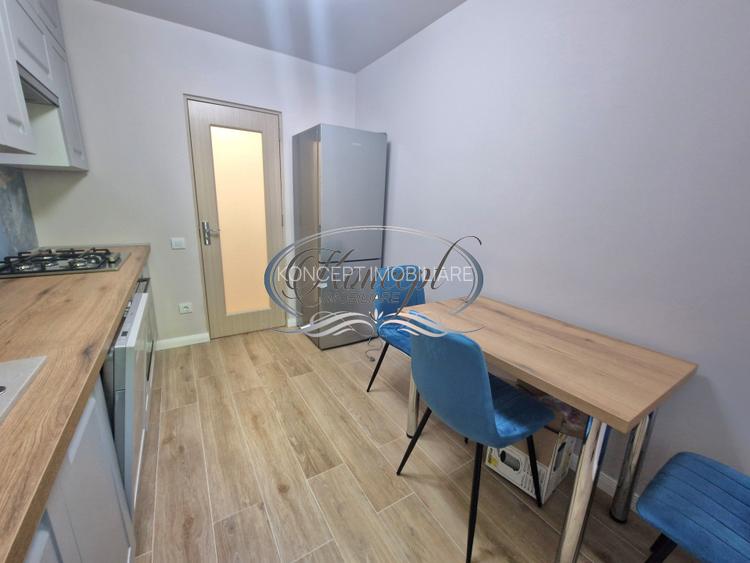 Apartament complet renovat cu garaj in zona Hotel Royal - 11