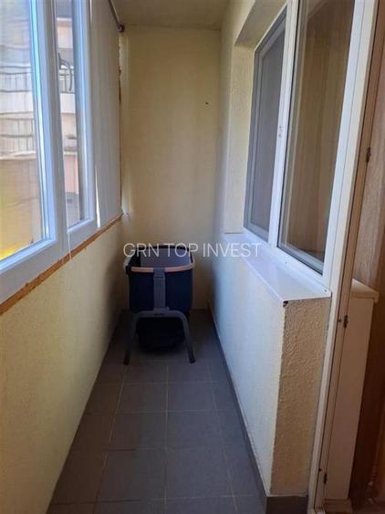 Apartament 2 camere decomandat parcare garaj subteran zona Turnisor - 6