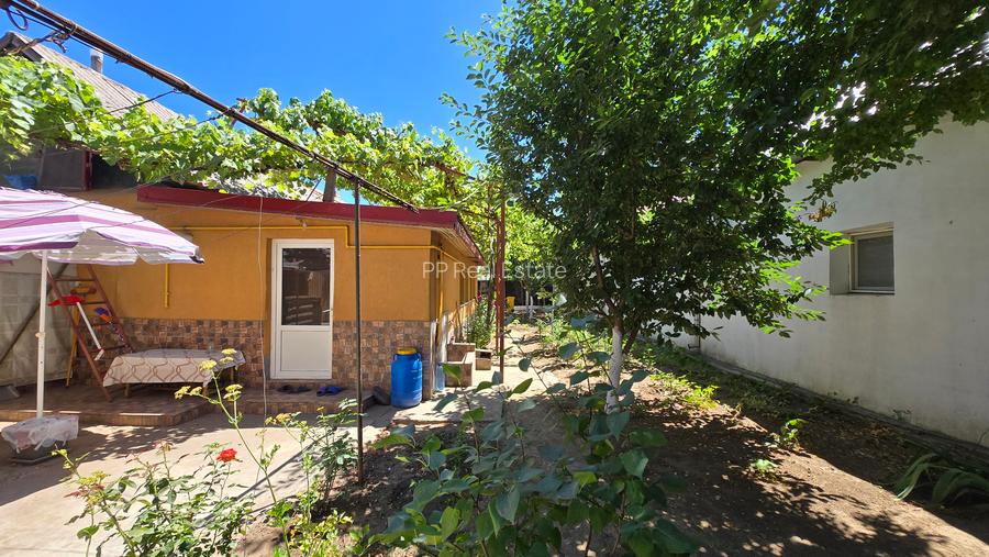 Coiciu - Casa 5 camere (constructie mixta ) + teren 345 mp - 4