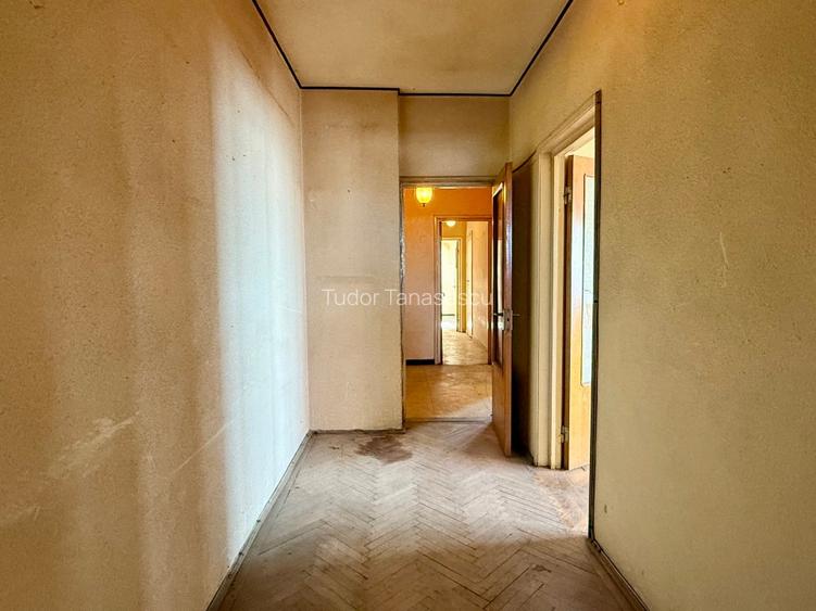 Apartament 3 camere strada Plantelor - 10