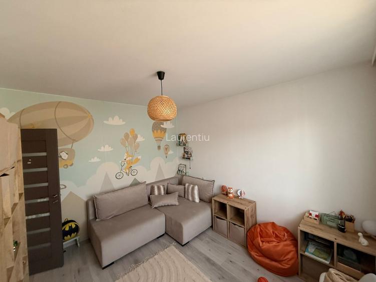 Casa mobilata si utilata cu garaj + foisor, curte amenajata,110 mp, 375mp teren  - 9