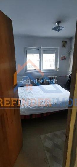 2 camere metrou Brancoveanu, Oraselul Copiilor - 3