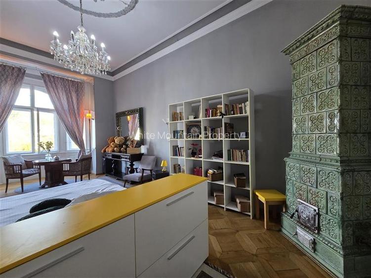 Garsoniera deosebita in Centrul Istoric Palatul Soarelui - 6