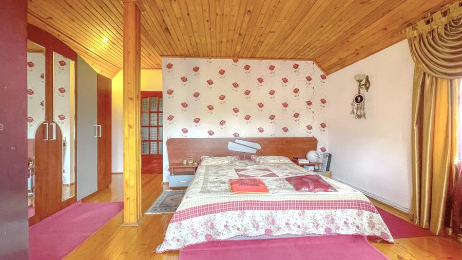 Casa cu garaj si teren de 490 mp in zona de case Bartolomeu-Brasovul Vechi - 8