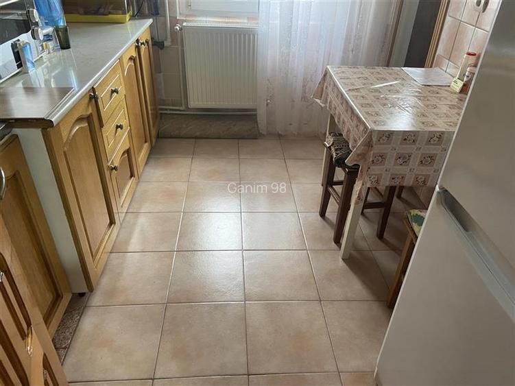 Apartament de vanzare , zona Cartier Aviatorilor , 83 mp , 2 balcoane - 5
