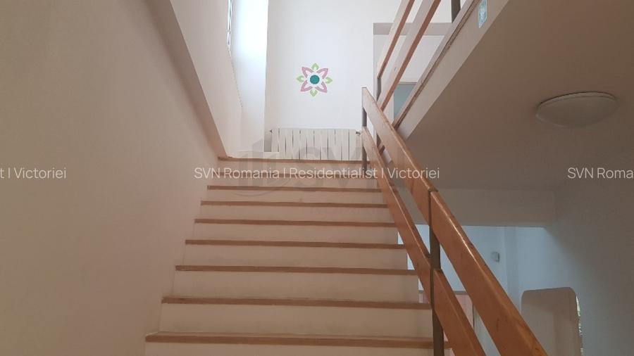 REC0003358 Vila de Vanzare I 10 Camere I Pretabila Comercial sau Birouri I Piata - 11