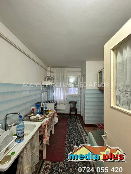 Apartament 2 camere decomandat, etaj 2, două balcoane – Micro 13 - 4