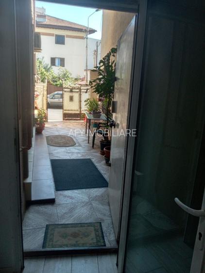 De vanzare Apartament 3 camere + pod in Vila, Vasile Lascar - Eminescu - 17