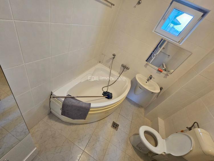 Casa 5 camerre Grigorerscu Piatas 14 Iulie - 12