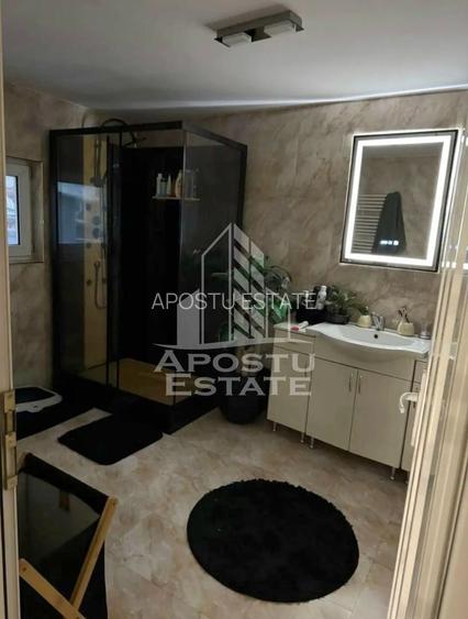 Casa individuala cu 7 camere si hala service,teren 600 mp,Dambovita - 12