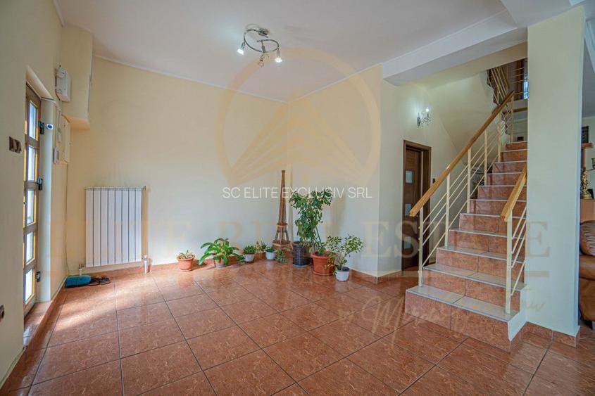 Agigea - Vila D+P+1E+M pe un teren de 772 mp cu o deschidere de 21,46 m. - 14