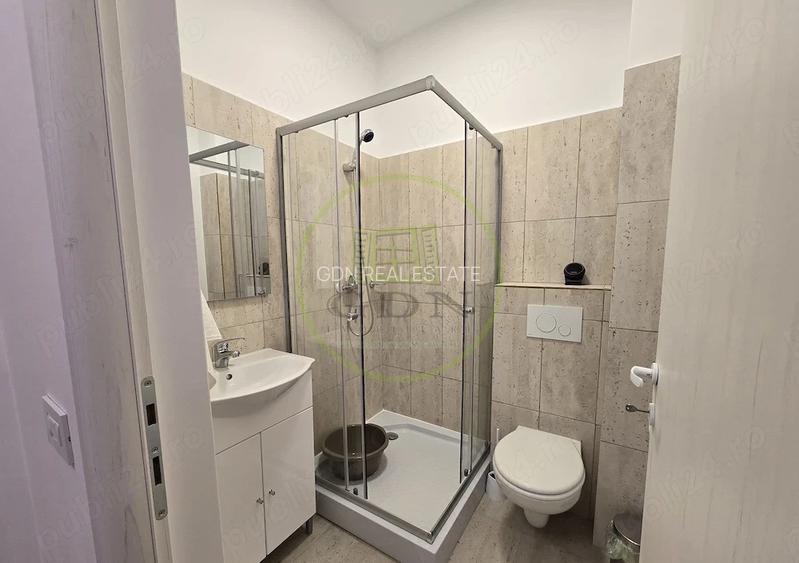 Închiriere apartament 3 camere – Bloc nou cu lift, balcon mare, parcare - 7