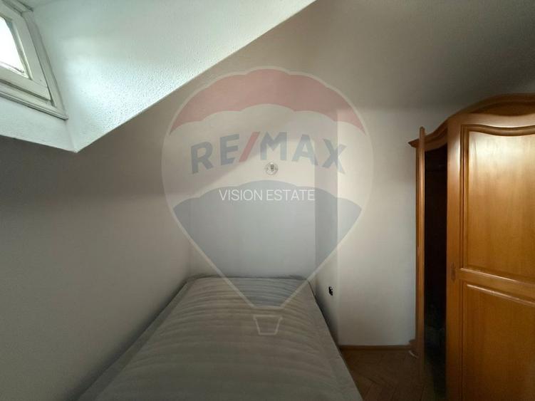 Casă / Vilă cu 6 camere de vânzare - 21