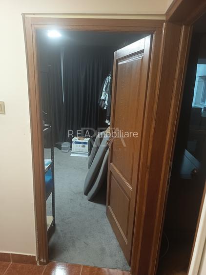 4 camere - decomandat - parcare + boxa - 15