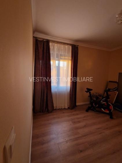 Apartament CENTRAL 3 camere Republicii - 5
