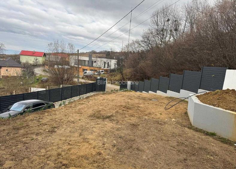 Duplex de vanzare, 220mp utili, 2 garaje, Feleacu - 5