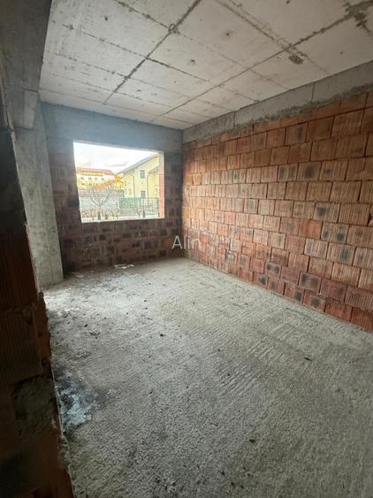 Propietar - Garsonieră de vânzare – 37 mp utili - bloc nou – parter– parcare sub - 5