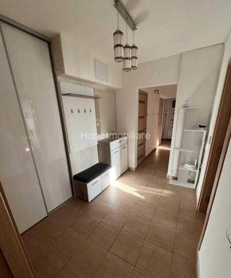 Bulevardul Chisinau-apartament 3 camere - 2