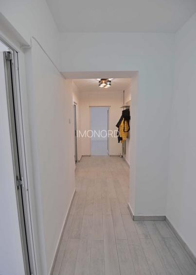 Vânzare apartament de 2 camere Bulevardul Decebal - 5