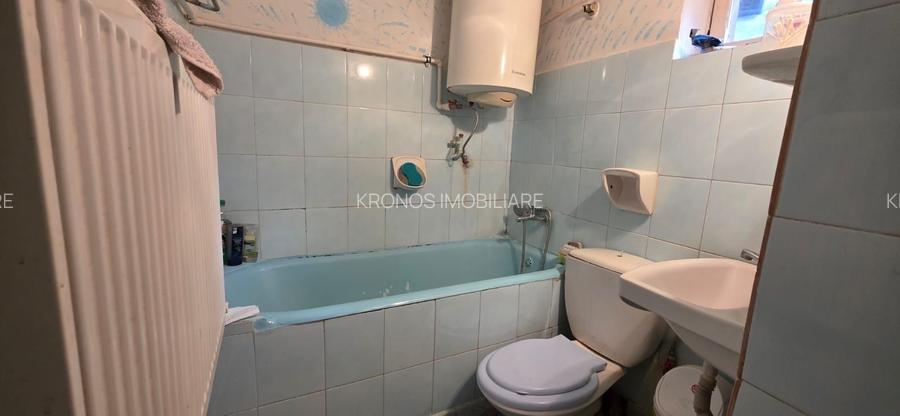 CENTRU 2 CORPURI DE CASA DIN CARAMIDA 5 CAMERE 2 BAI 2 BUCATARII UTILITATI, GAZE - 13