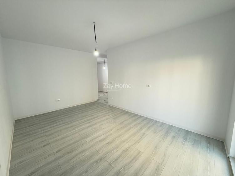 Etaj 1. Decomandat. Asfalt - 2