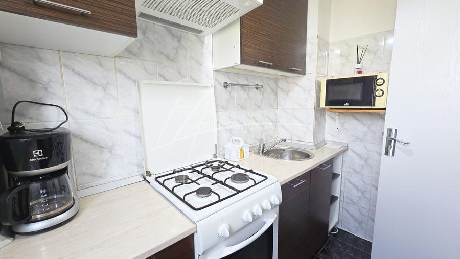 Nu cauta luxul intr-o garsoniera ieftina! Cauta doar decenta - 10