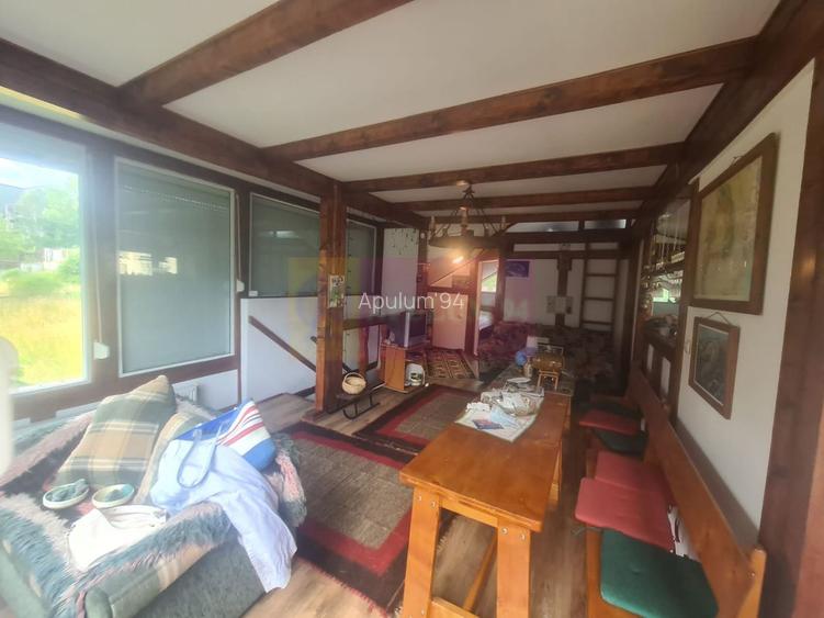 Vila de vanzare cu 5 camere in Busteni - 26