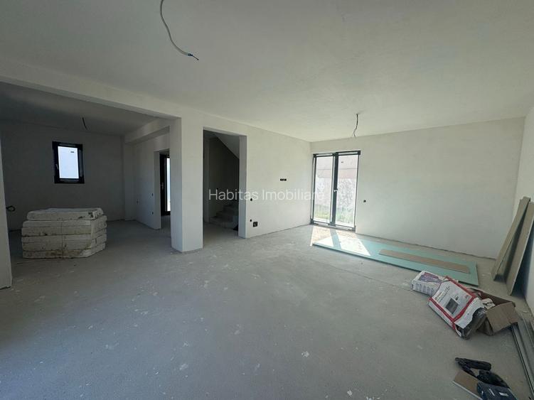Duplex cu CF 163mp utili+terasa panoramica 45mp, 231 teren-Floresti - 13