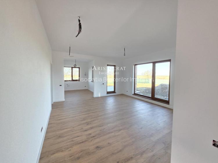 Vanzari Case / Vile Corbeanca - zona linistita - 9