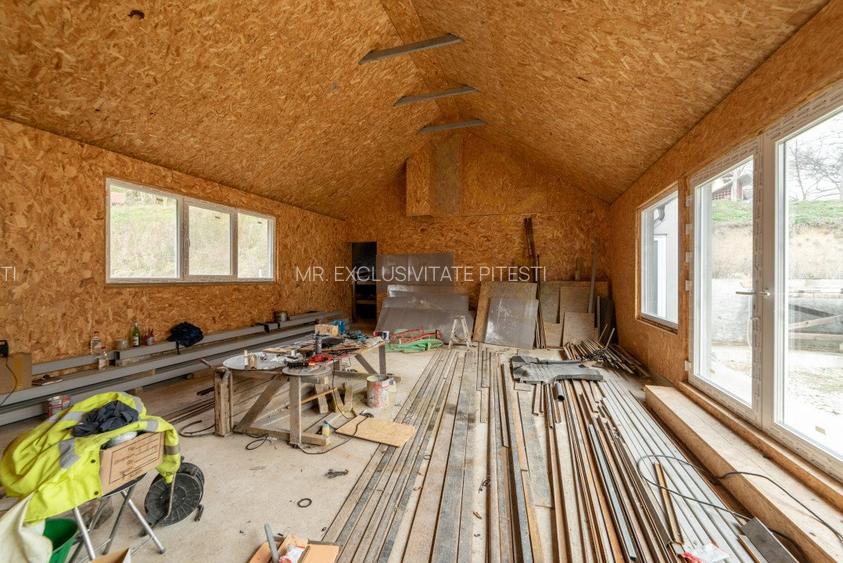 Casă modernă cu 5 camere într-o zonă liniștită de deal - 12