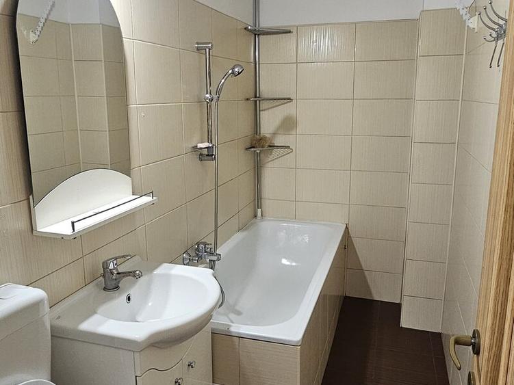 2 camere Sebastian