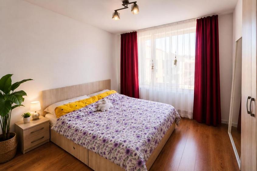77900 euro -2camere -53mp- Sebastian - bloc 1983