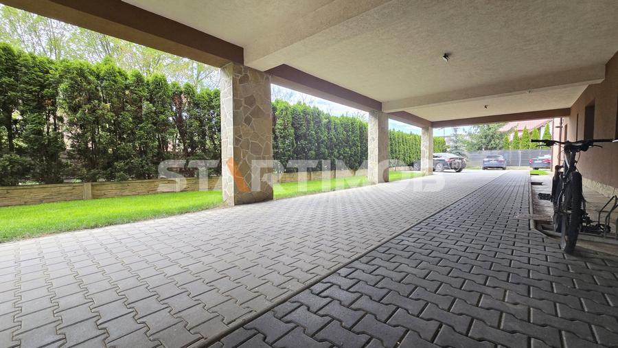 Apartament 3 camere zona Coresi cu parcare