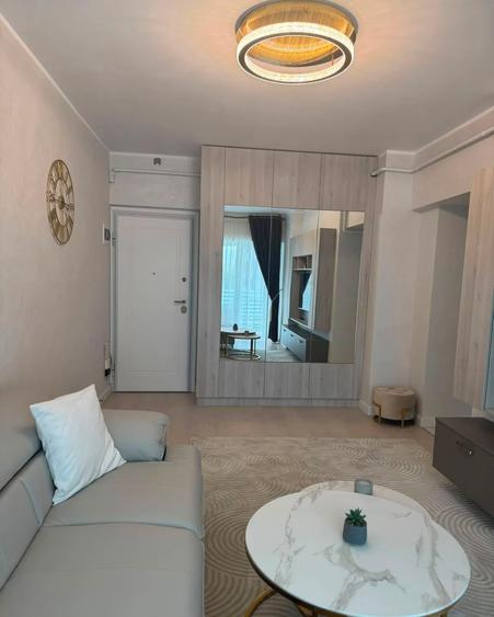 Apartament de inchiriat cu 2 camere decomandate-Royal Town Iasi