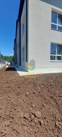 Vila individuala 5 camere+ curte si terasa- disponibila imediat