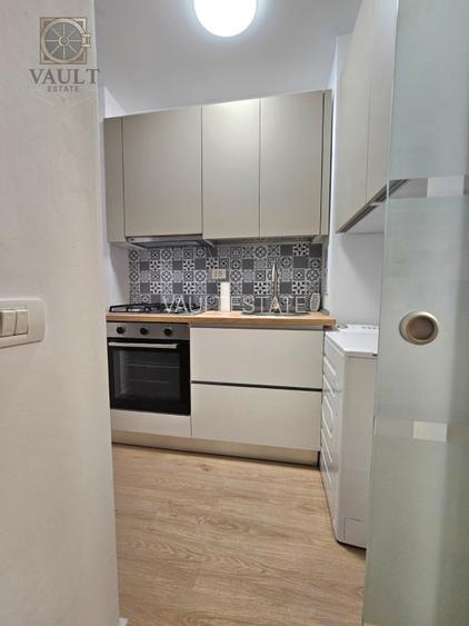 Apartament 2 camere - RENOVAT INTEGRAL - zona APARATORII PATRIEI - 8
