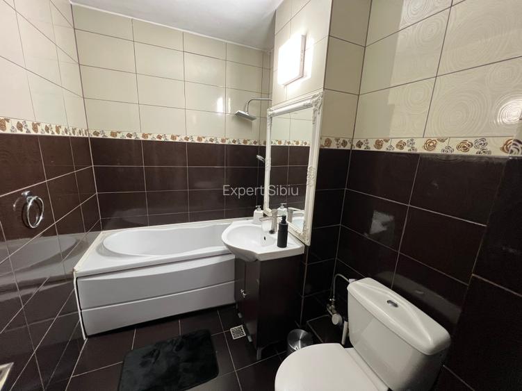 INCHIRIEZ apartament 3 camere , renovat,zona Turnisor - 12