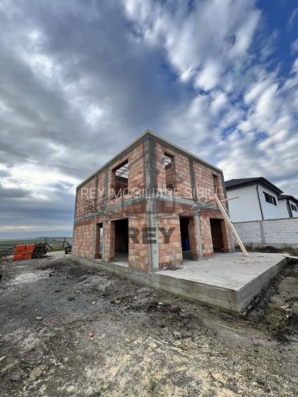 Casă single 4 camere / 500mp teren / Sura Mică / Sibiu - 14