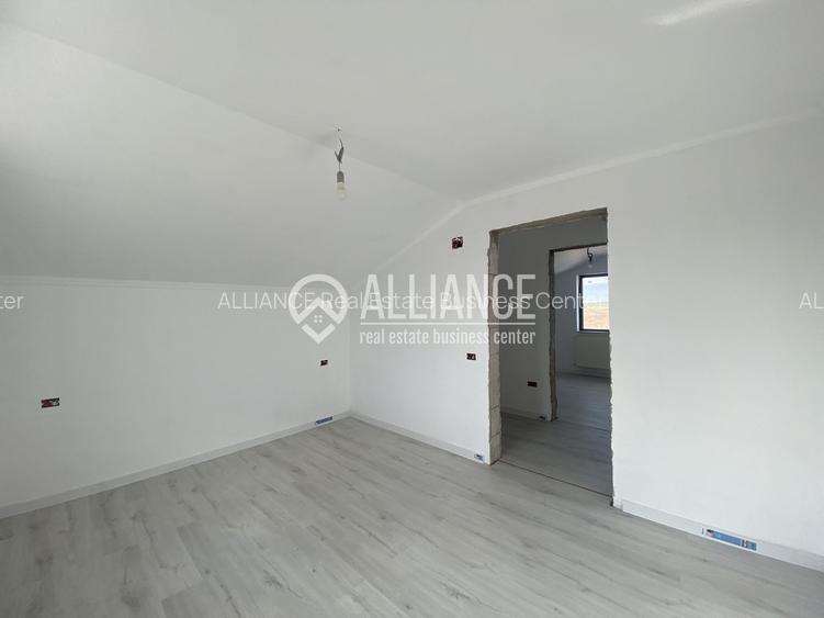 Valu lui Traian (COD 07) Casă P+M cu 5 camere, teren de 517 mp - 16