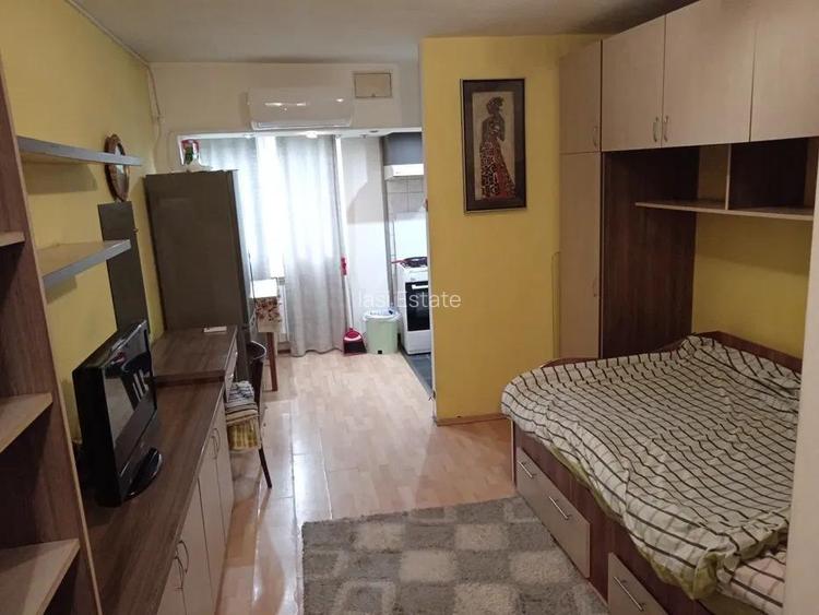 Garsoniera Nicolina - Prima Statie - 3
