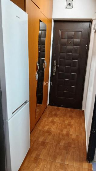 De vanzare garsoniera conf 1 - 4