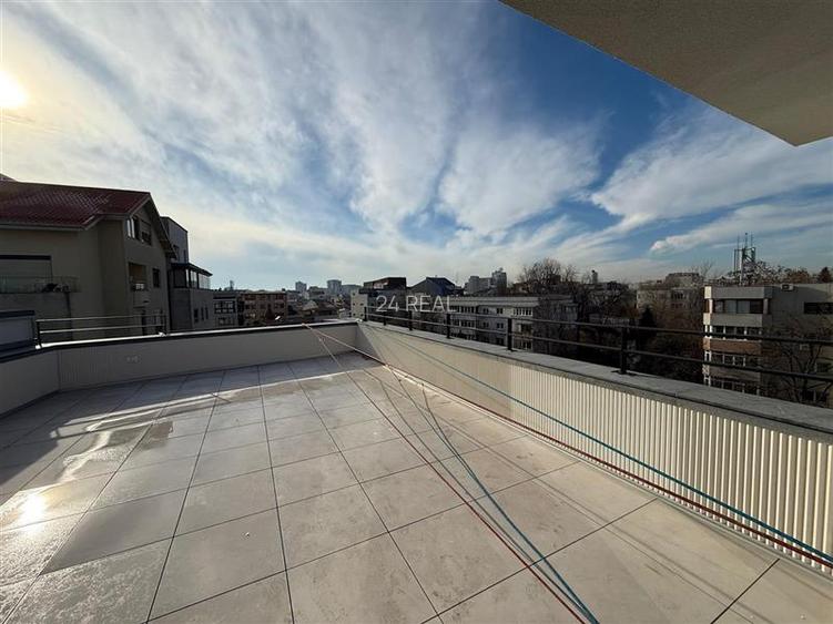 Cladire de birouri de inchiriat Piata Floreasca pretabila clinica - 2