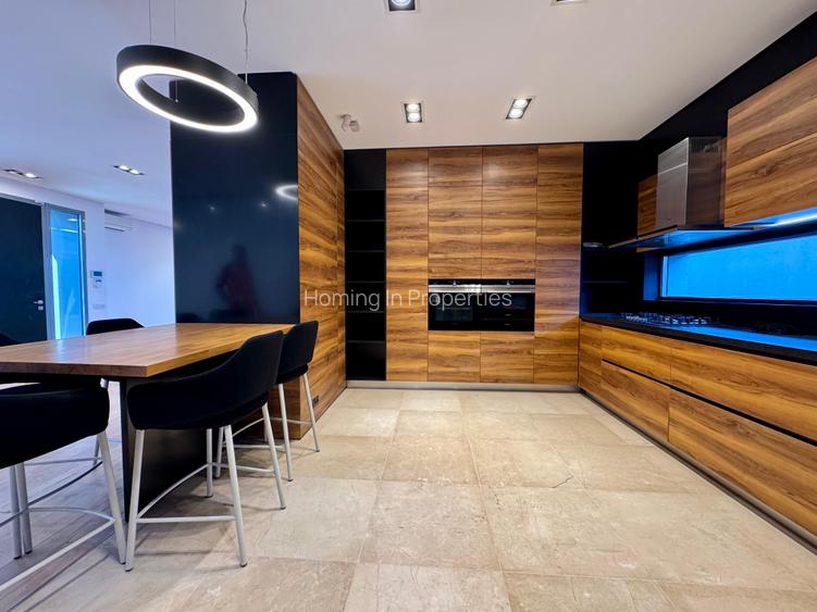 The Columbus Collection – Grand Horizon Villa - 4