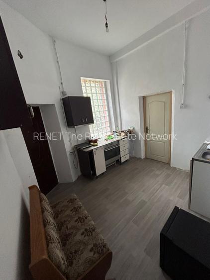 Apartament in vilă 3 camere, curte 40mp - Nerva Traian - 9