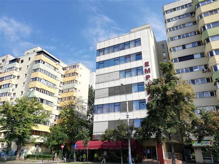 Cladire de birouri de vanzare - 7