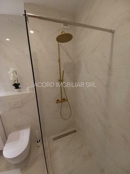 Bloc Nou , City Mall - 16