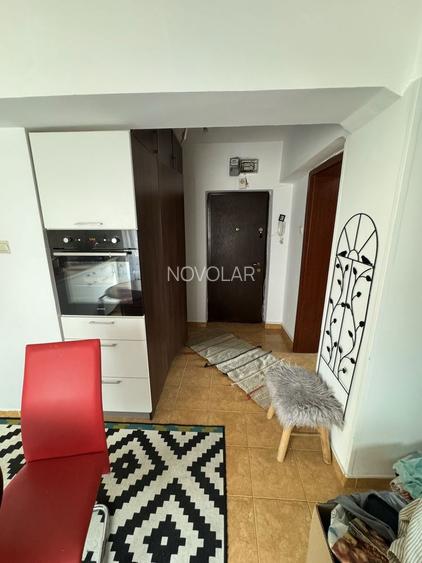 Apartament 3 camere Bloc Almo - 3 min statia de metrou Obor - 4