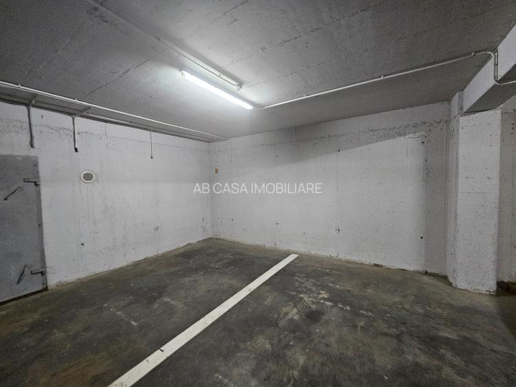 Ap. deosebit, 1,5 camere, et. 1, semidecomandat, cu parcare subterană, Lipovei - 18