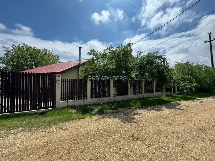 Casa cu 4000 mp teren, Letca Noua, Giurgiu — 40 min de București - 4