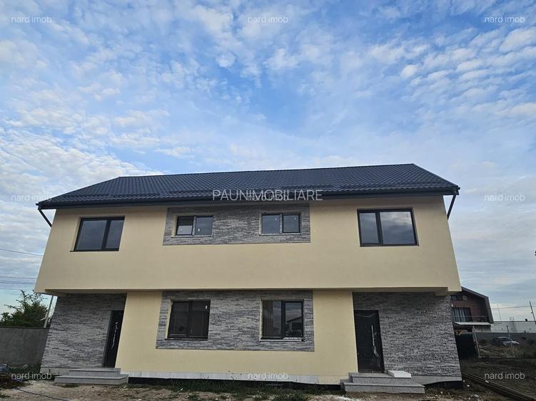 Locuinta cuplata ,tip duplex P+1+M,Sd190mp,Su145mp,4 camere,  "vanzare "la alb"! - 3